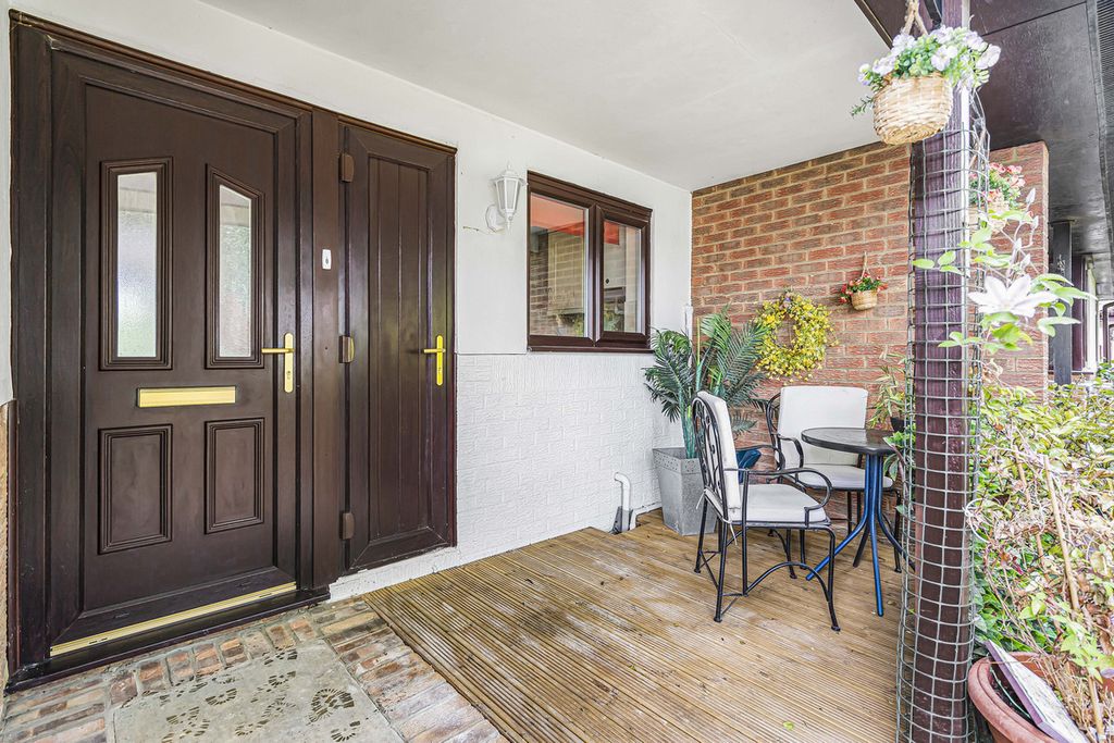 Additional image 3 of 3 bed bungalow for saleDove Green, Bicester OX26