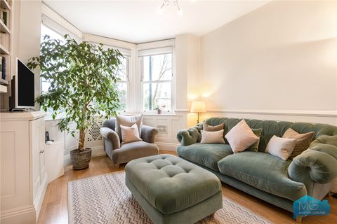 Middle Lane, Crouch End, London N8