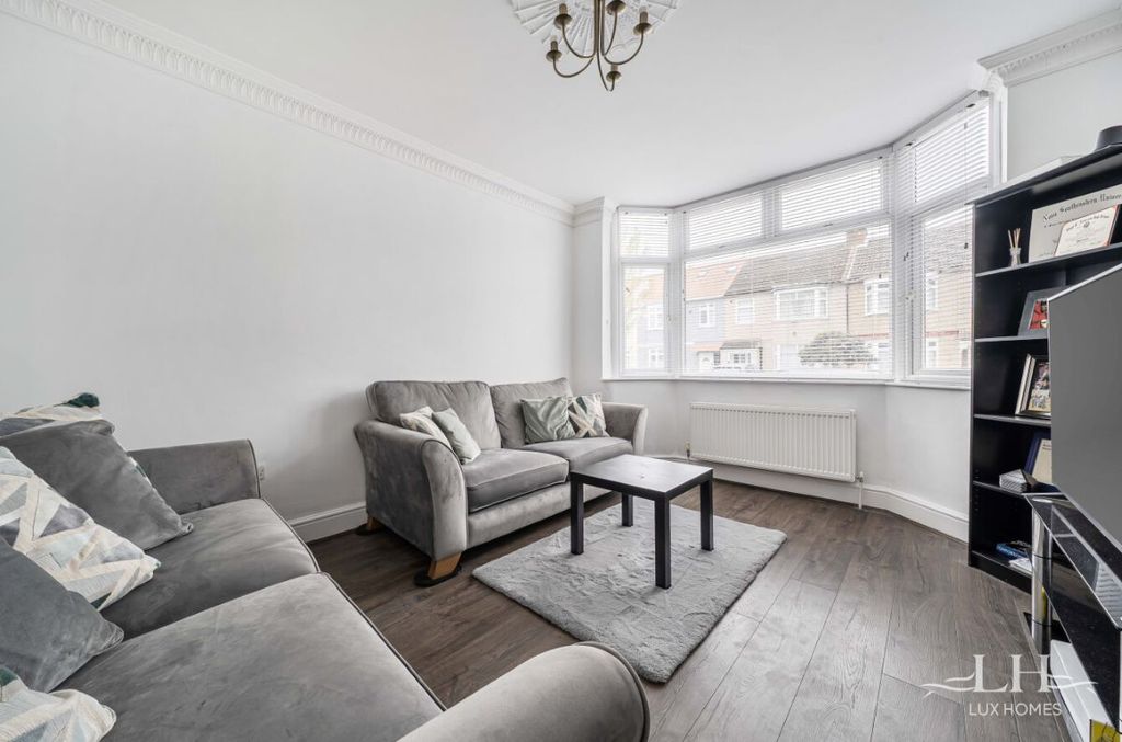 Additional image 10 of 5 bed end terrace house for saleRainsford Way, Hornchurch RM12