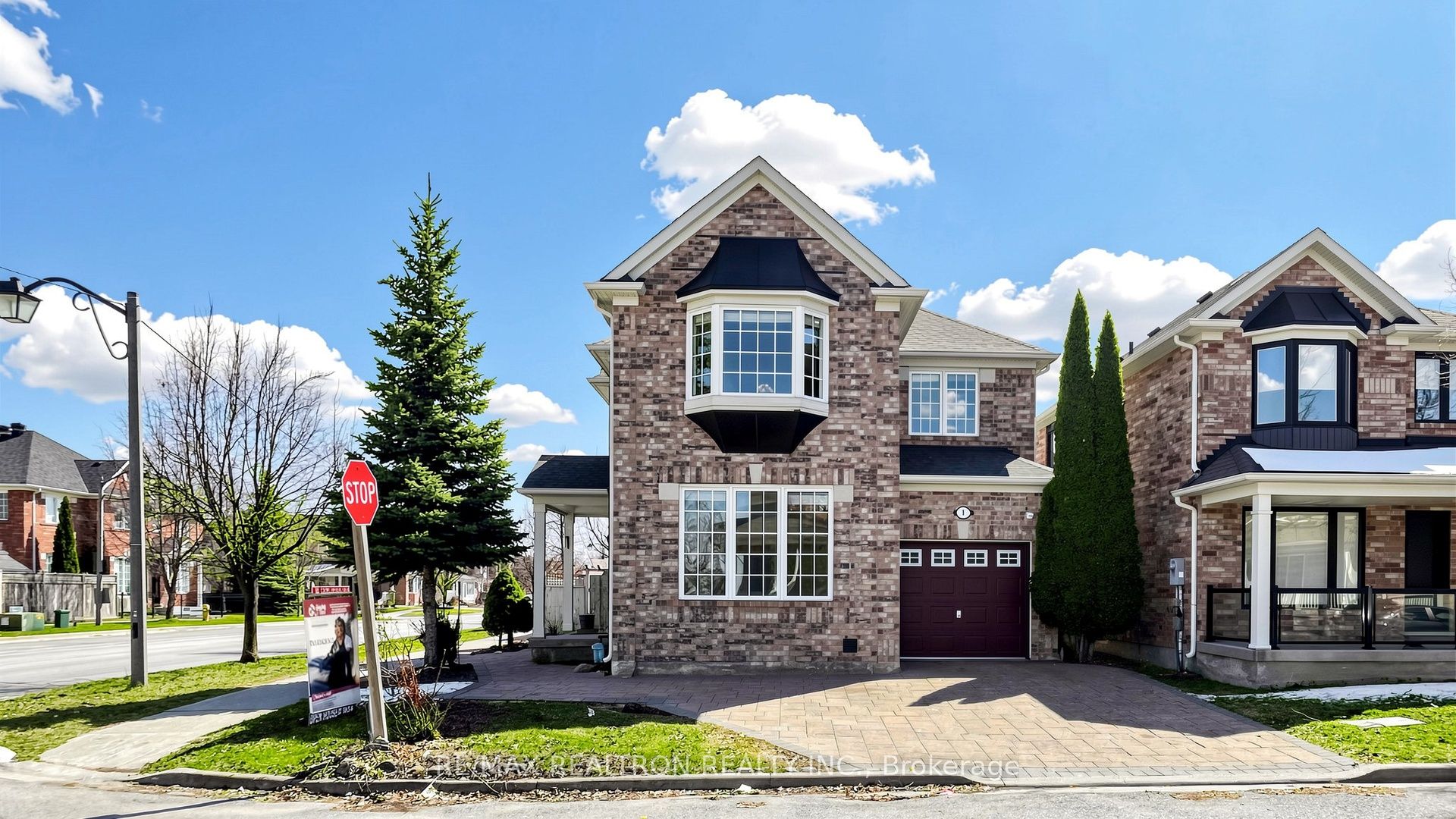 1 Barnstone Drive, Markham, ON, L6E 2B4