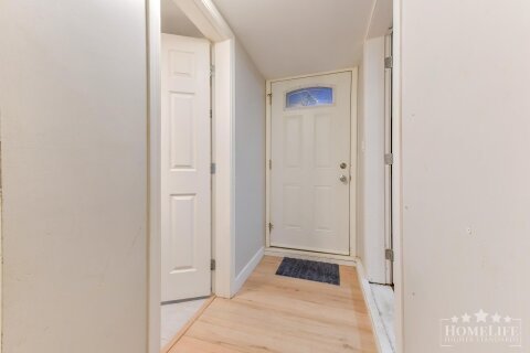 Additional image 8 of Basement-7437 Garfield Drive, Delta, BC, V4C 6X9