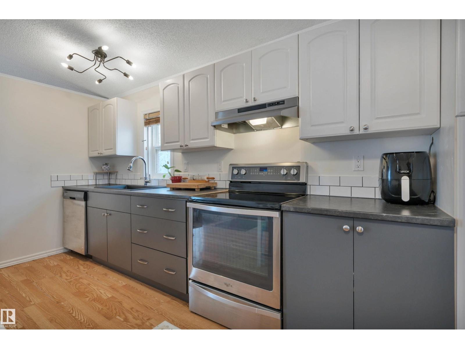 Additional image 3 of 140 Evergreen Park NW, Edmonton, AB, T5Y4M2