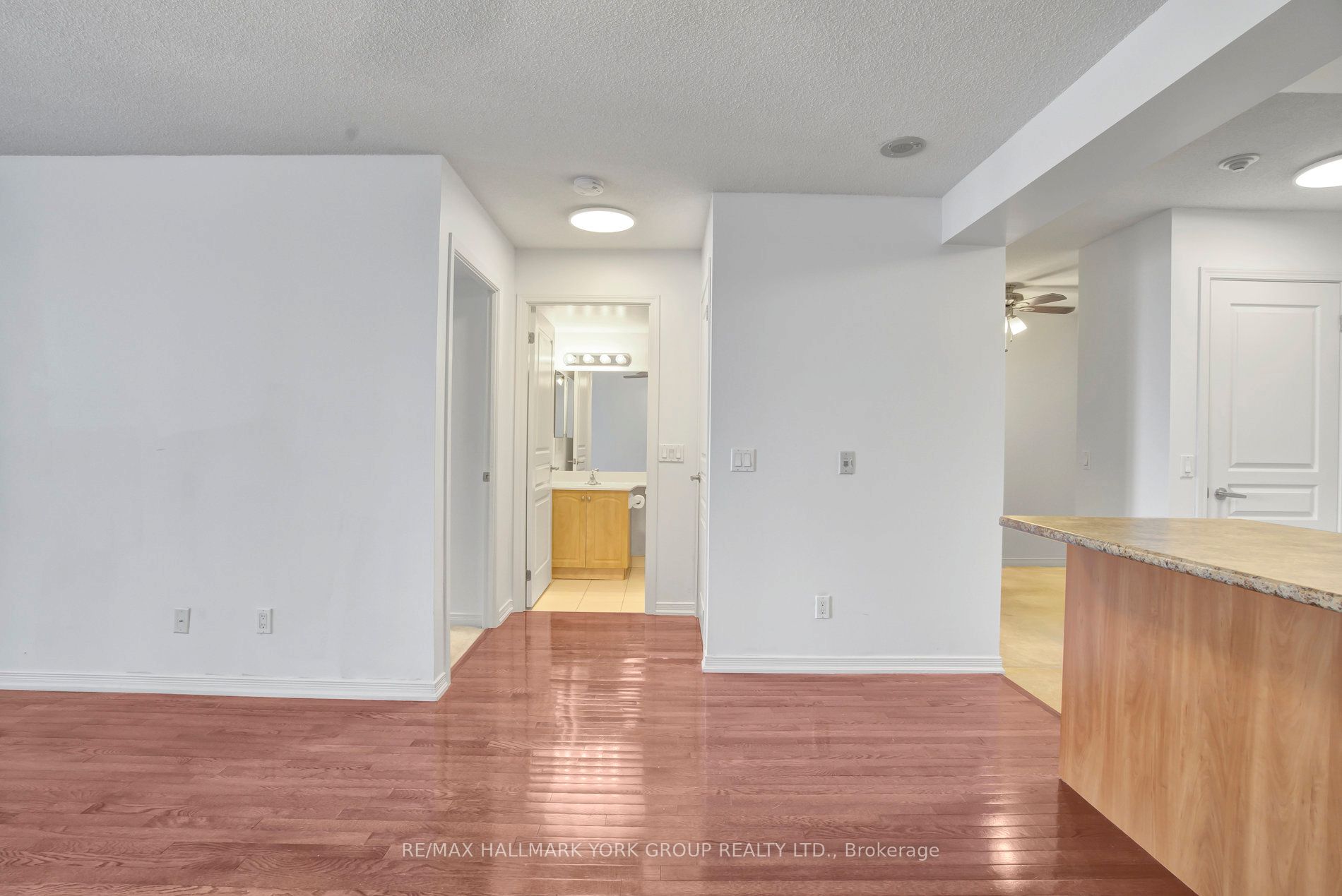 Additional image 6 of 407-310 Red Maple Road, Richmond Hill, ON, L4C 0T7