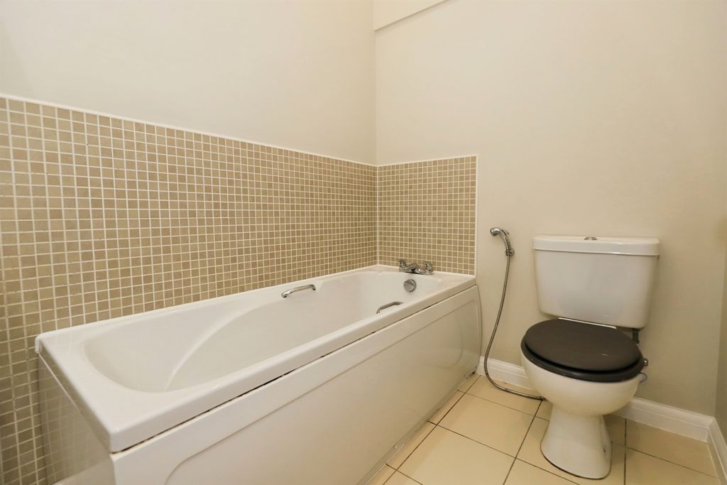 Additional image 12 of 2 bed flat for saleCastle Road, Kidderminster DY11