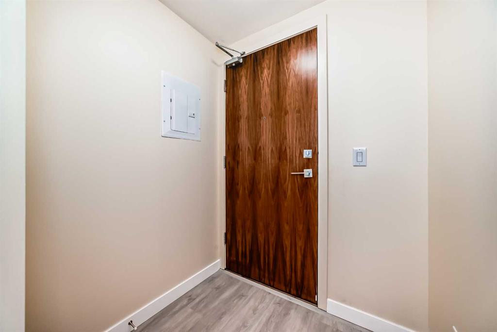 Additional image 5 of 110-51 Waterfront Mews SW, Calgary, AB, T2P0X3