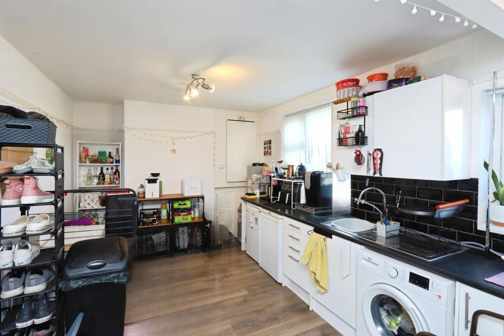 Additional image 2 of 3 bed end terrace house for saleHartington Road, Chesterfield S41