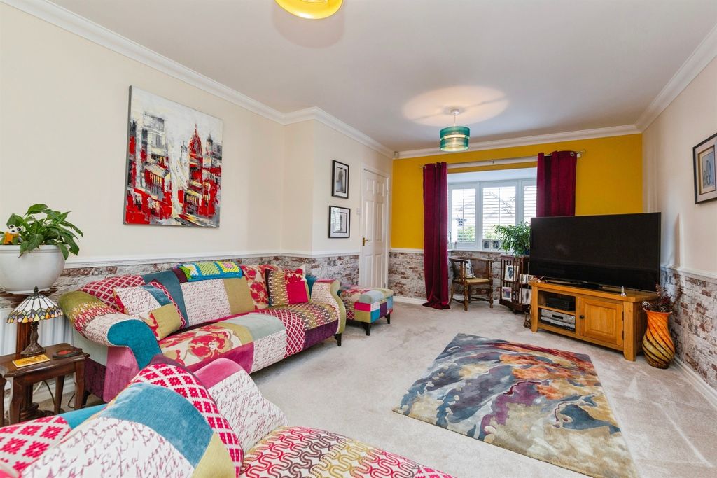 Additional image 7 of 3 bed semi-detached house for saleWalsingham Court, Billingham TS23