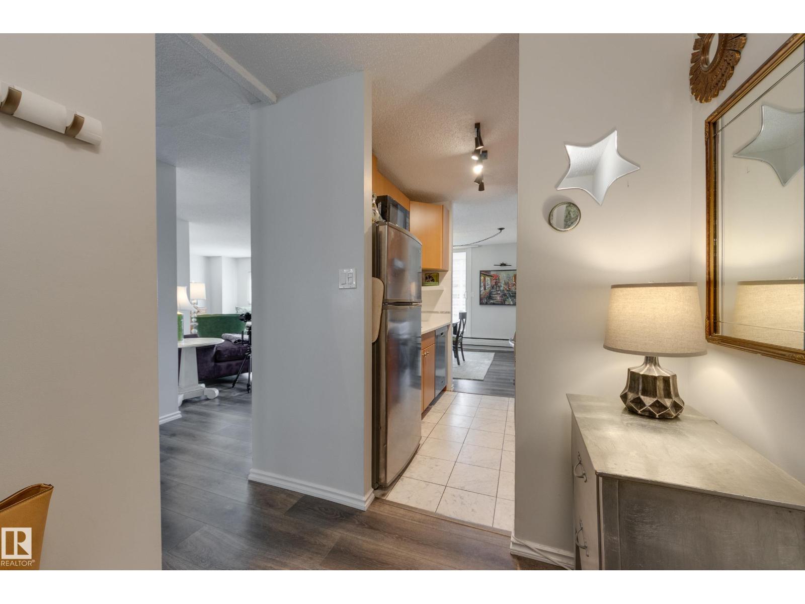 Additional image 3 of 1001-9909 110 Street NW, Edmonton, AB, T5K2E5