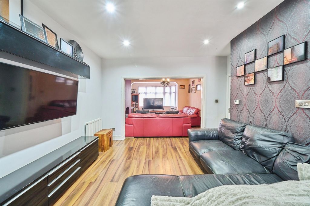 Additional image 13 of 3 bed terraced house for saleDereham Road, Barking IG11