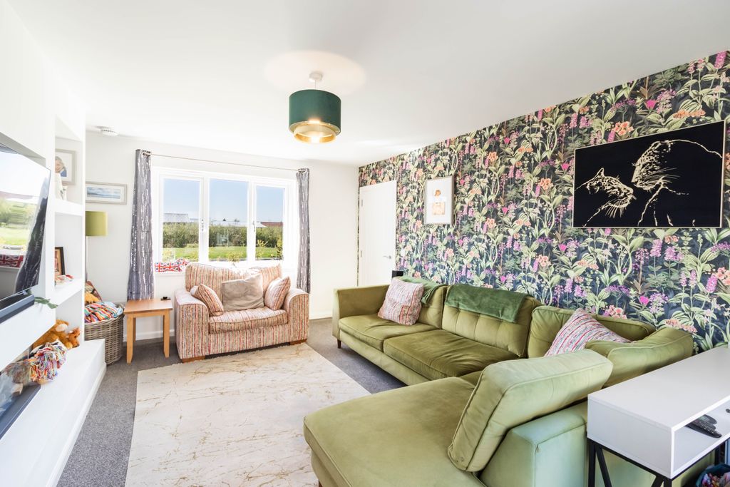Additional image 6 of 4 bed detached house for saleClapham Wynd, Arbroath DD11