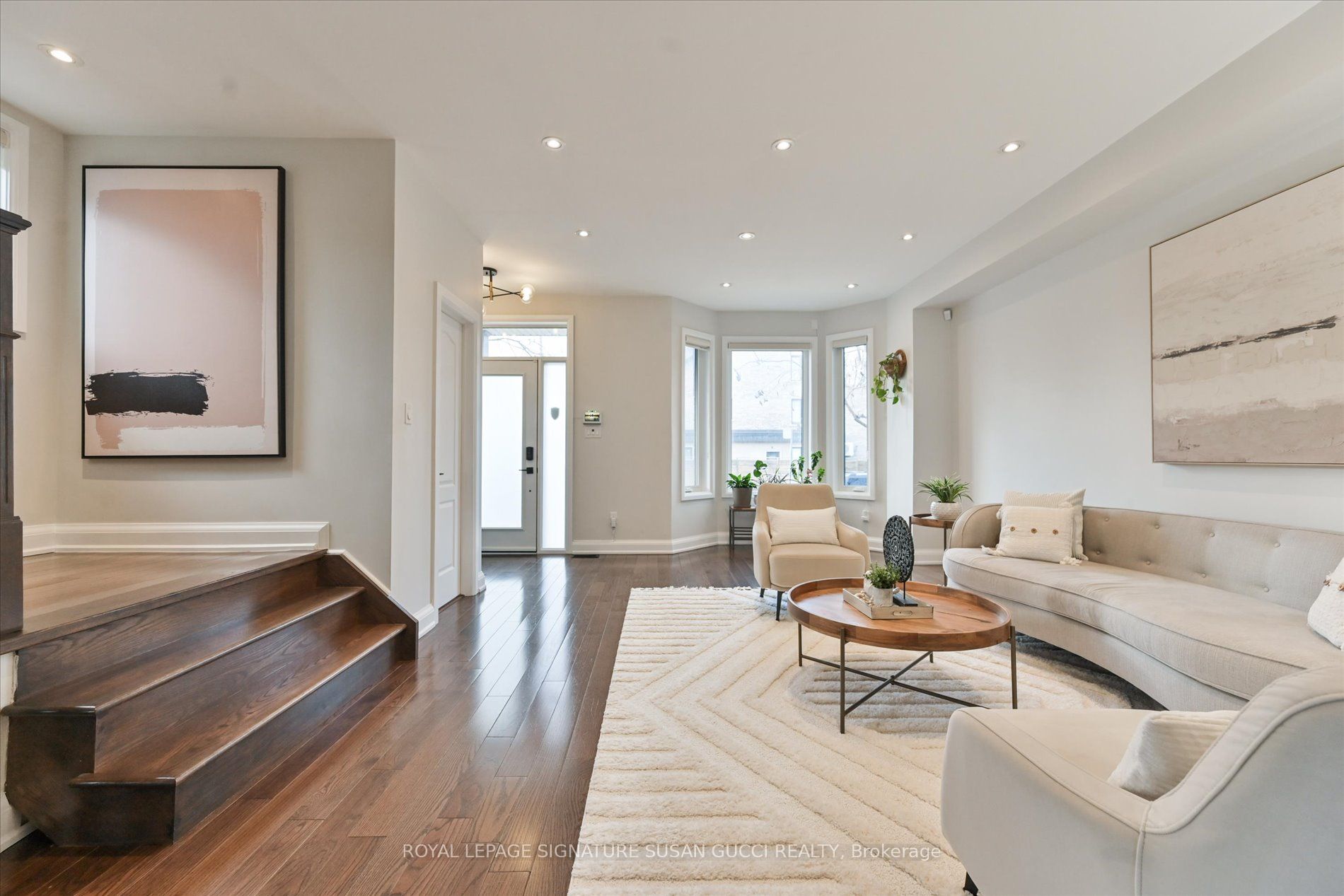 Additional image 5 of 811 Cosburn Avenue, Toronto, ON, M4C 2V9