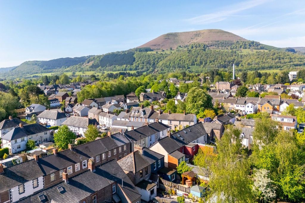 Additional image 18 of 3 bed semi-detached house for saleStanhope Street, Abergavenny NP7