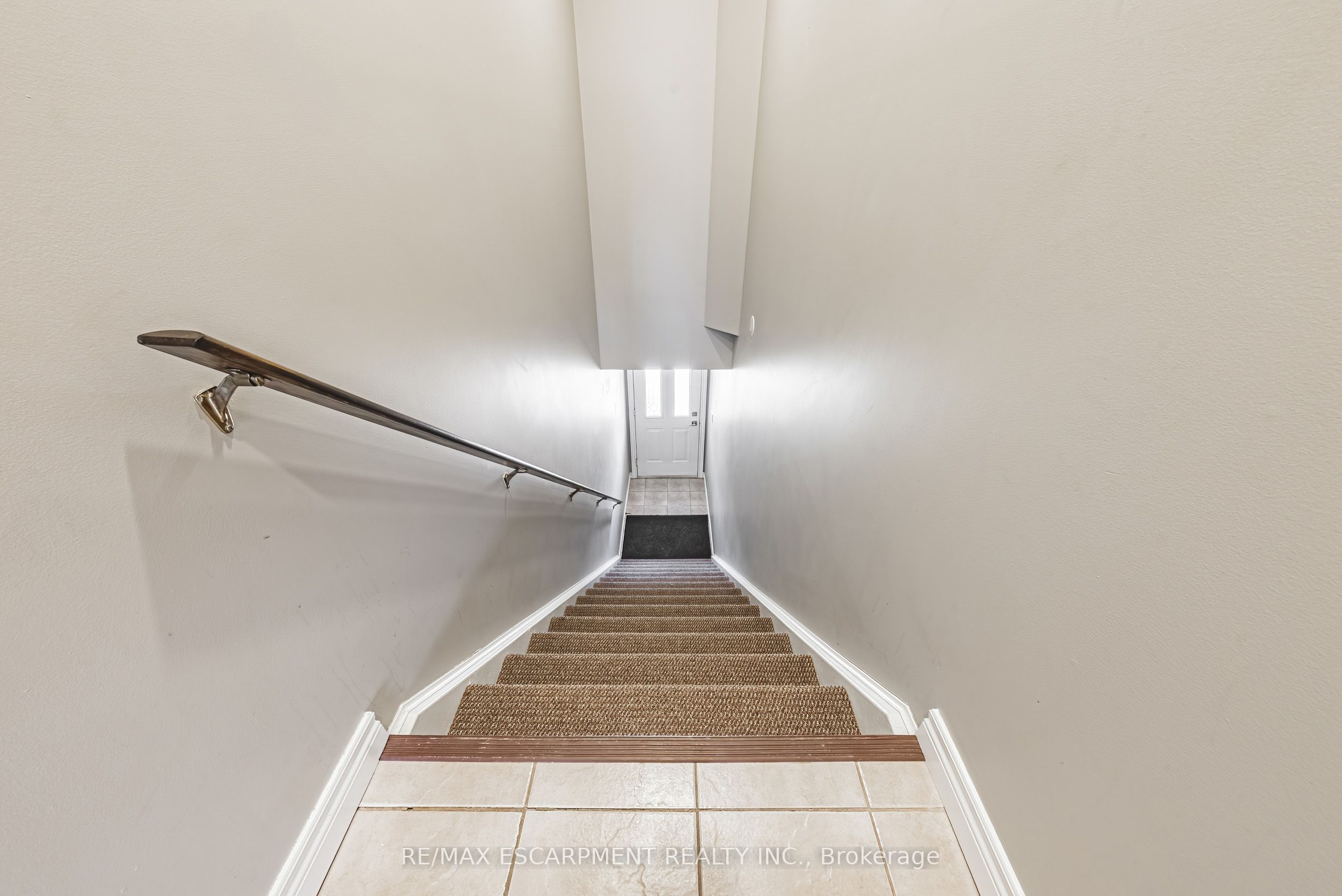 Additional image 4 of 14-2 Harbour Drive, Hamilton, ON, L8E 6B1