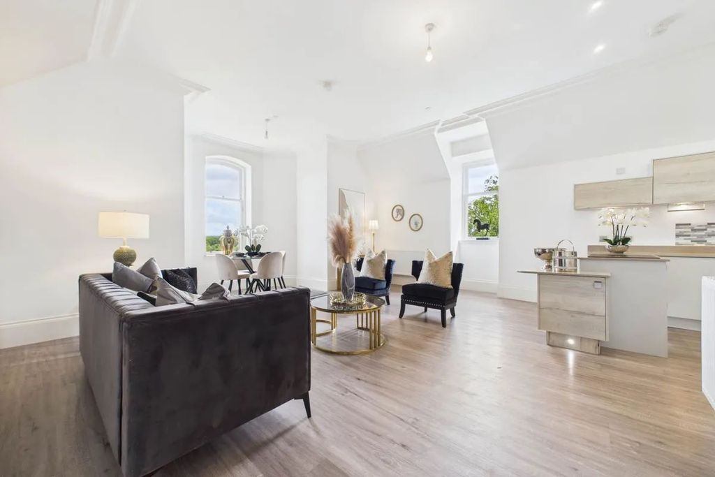 Additional image 15 of 2 bed flat for saleDalnair Castle Apartments, Dalnair Castle, Dalnair Estate, Croftamie, Stirling G63