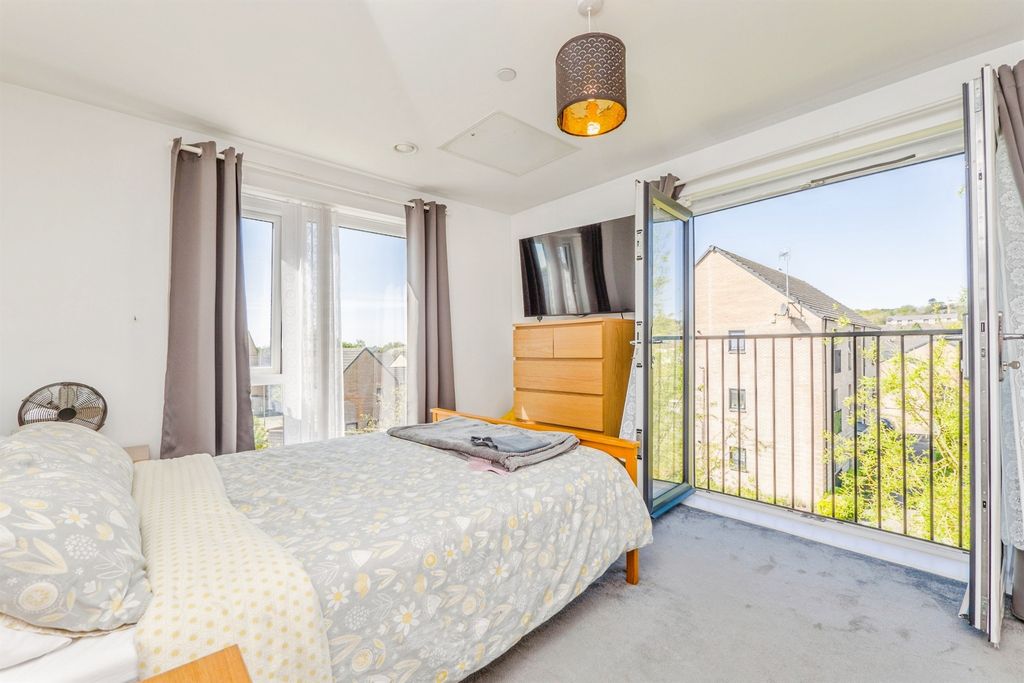 Additional image 7 of 2 bed flat for saleRhodfa Crughywel, St. Mellons, Cardiff CF3