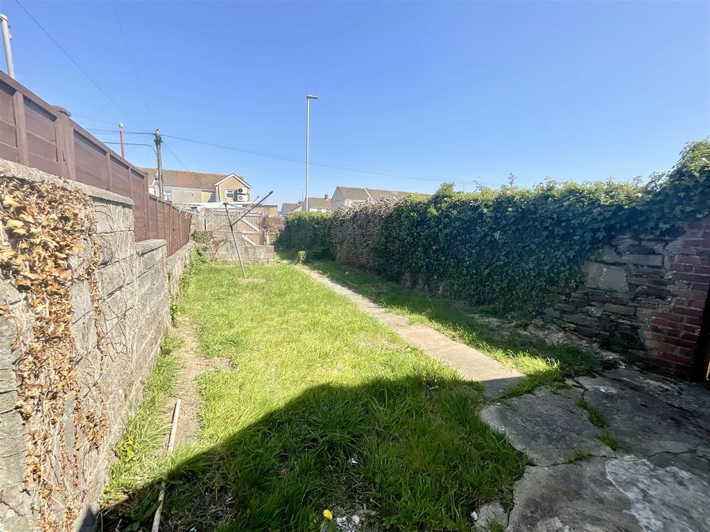 Additional image 18 of 3 bed town house for saleCampbell Street, Llanelli SA15