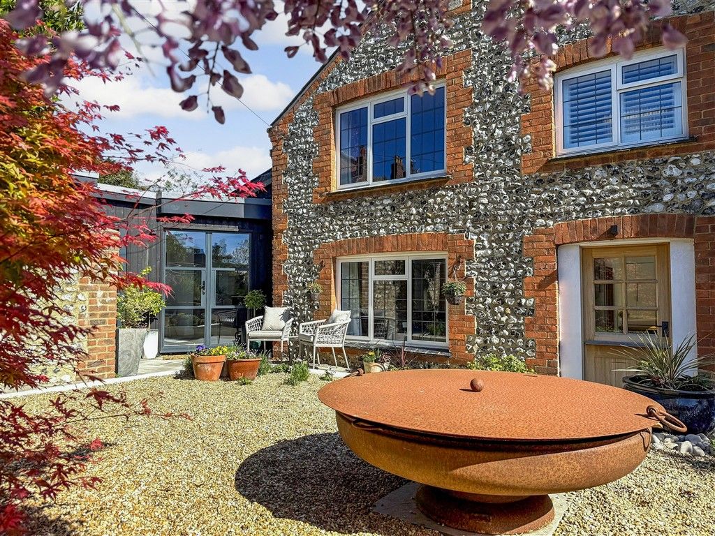 Additional image 2 of 3 bed detached house for saleMaltravers Street, Arundel, West Sussex BN18