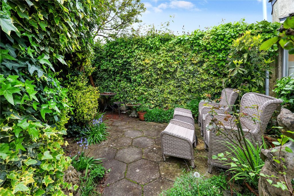 Additional image 26 of 4 bed terraced house for saleCoronation Street, Barnstaple, Devon EX32