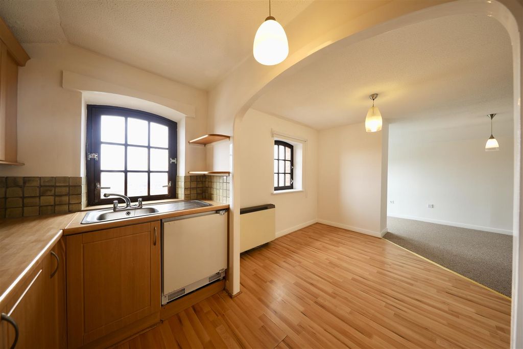 Additional image 9 of 1 bed flat for saleKingston Street, Hull HU1