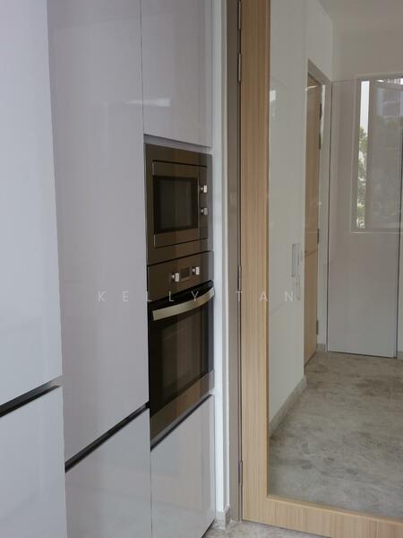 6B Simon Lane photo 2