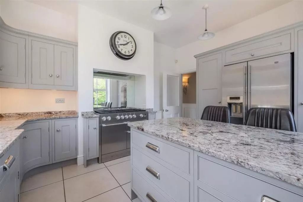 Additional image 8 of 4 bed detached house for saleThe Mount, Lightcliffe Road, Brighouse HD6
