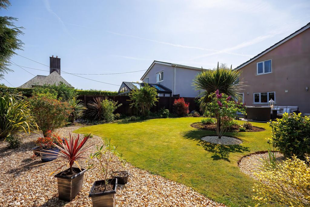 Additional image 46 of 4 bed detached house for saleWern Fawr Lane, Old St Mellons, Cardiff CF3