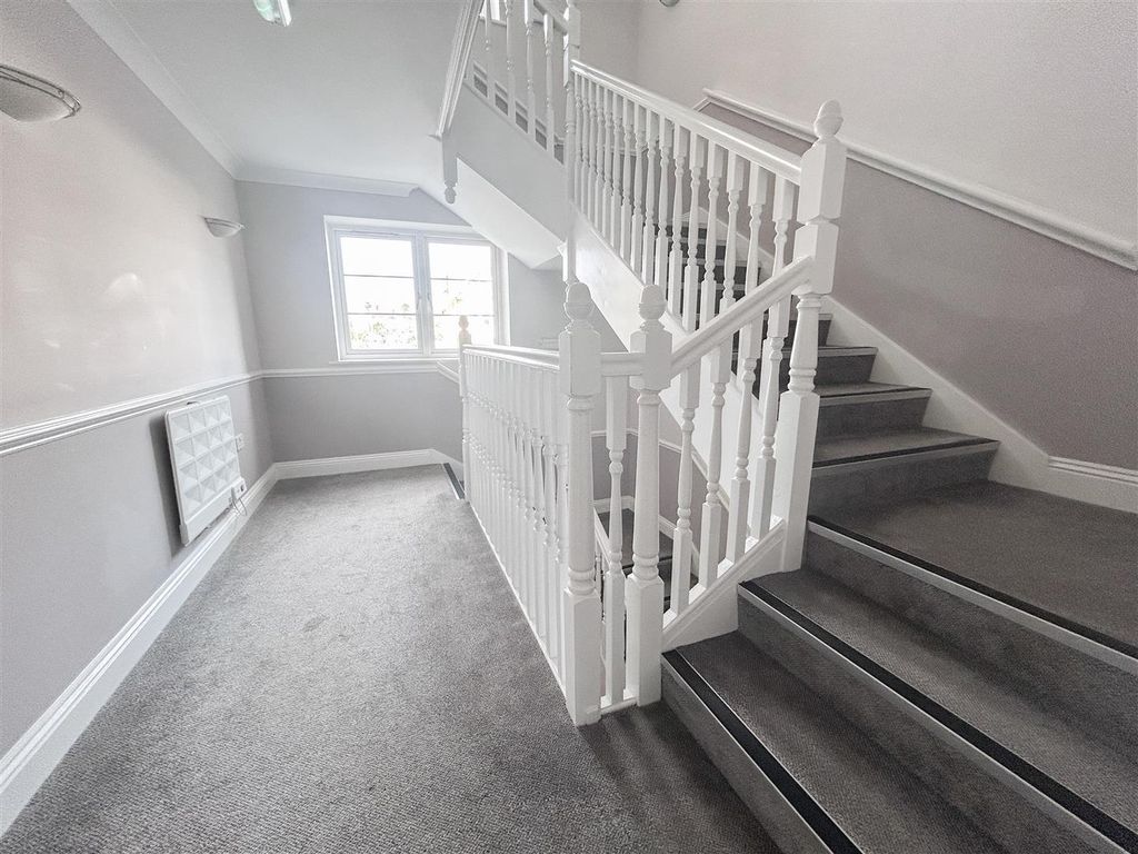 Additional image 19 of 2 bed flat for saleBedford Avenue, Bexhill-On-Sea TN40