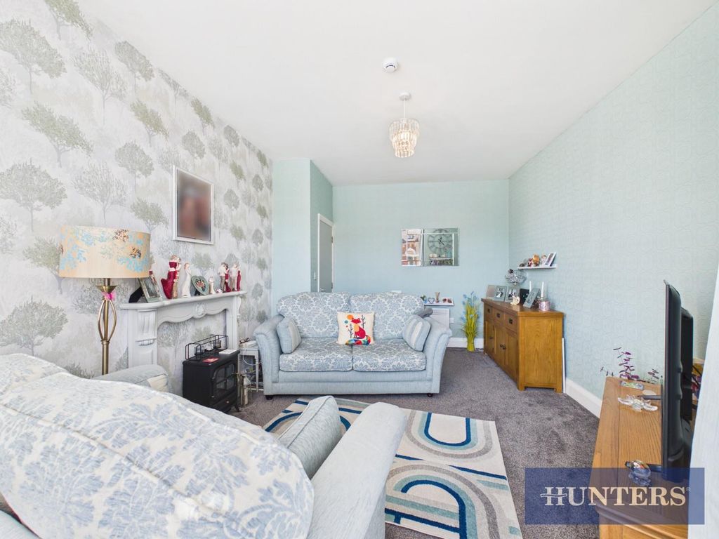 Additional image 5 of 2 bed flat for saleFlamborough Road, Bridlington, East Riding Of Yorkshire YO15