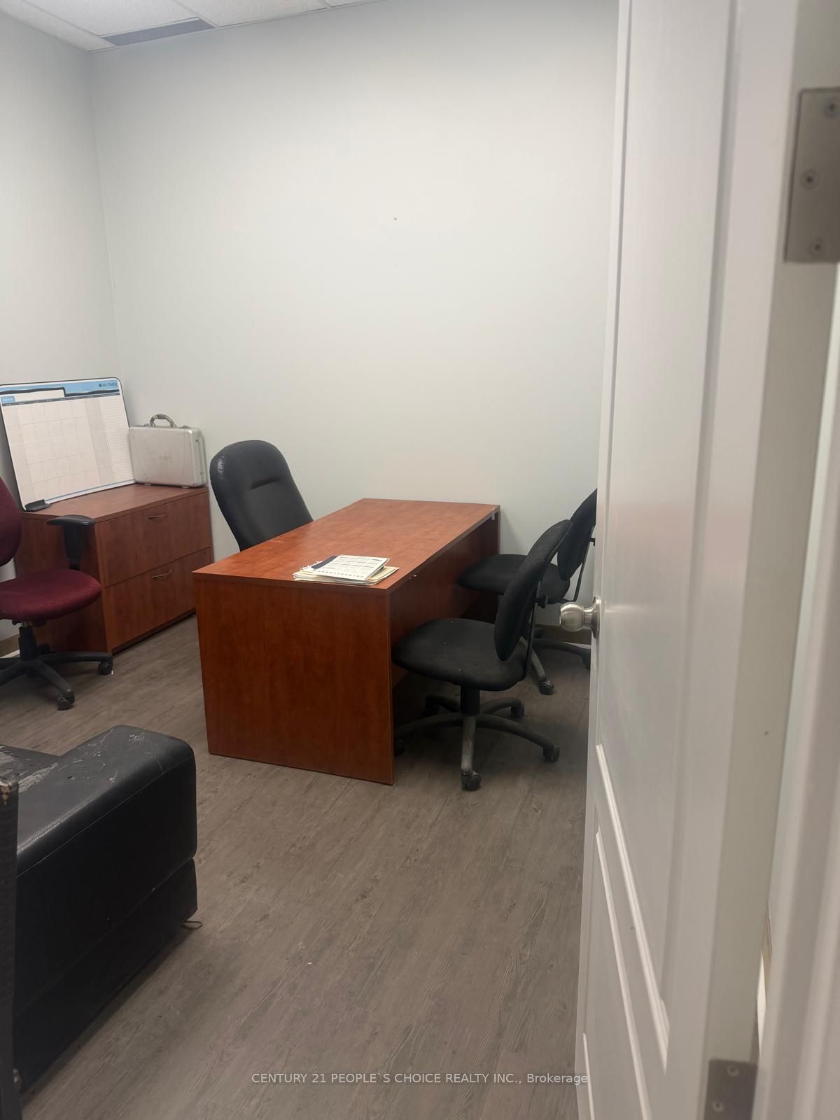 Additional image 4 of 26 B-5250 Satellite Drive, Mississauga, ON, L4W 5G5