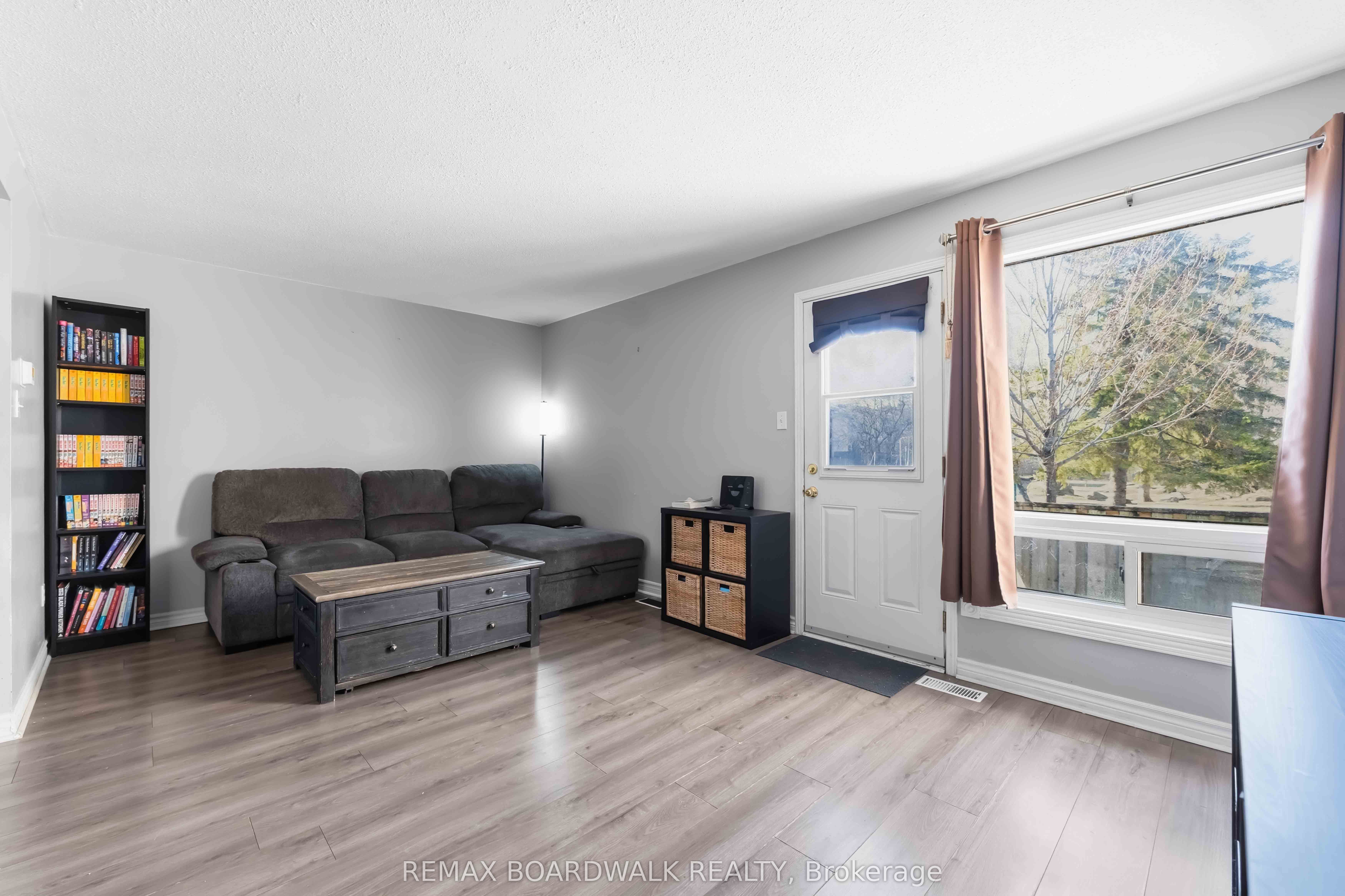 Additional image 4 of 1707 Meadowbrook Road, Ottawa, ON, K1B 4W6