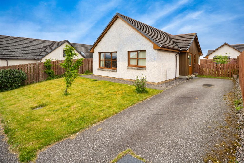 2 bed detached bungalow for saleRedcastle View, Kirkhill, Inverness IV5
