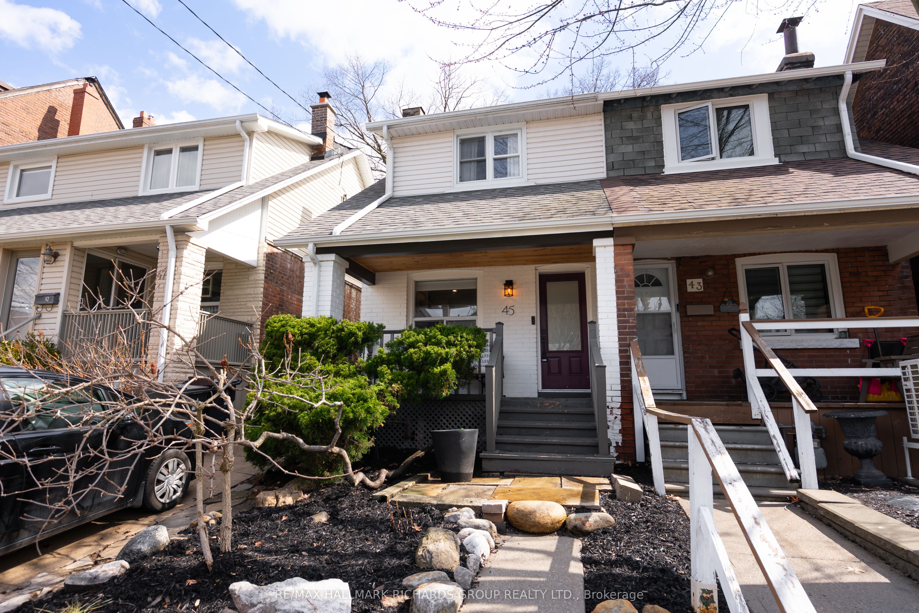 45 Devon Road, Toronto, ON, M4E 2J7