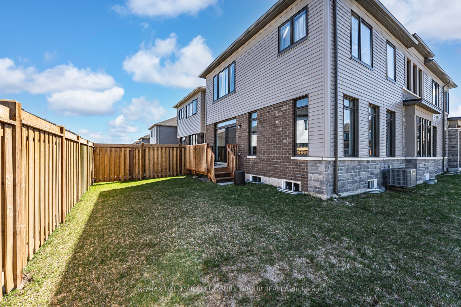 Additional image 4 of 52 Durham Avenue, Barrie, ON, L9J 0W7