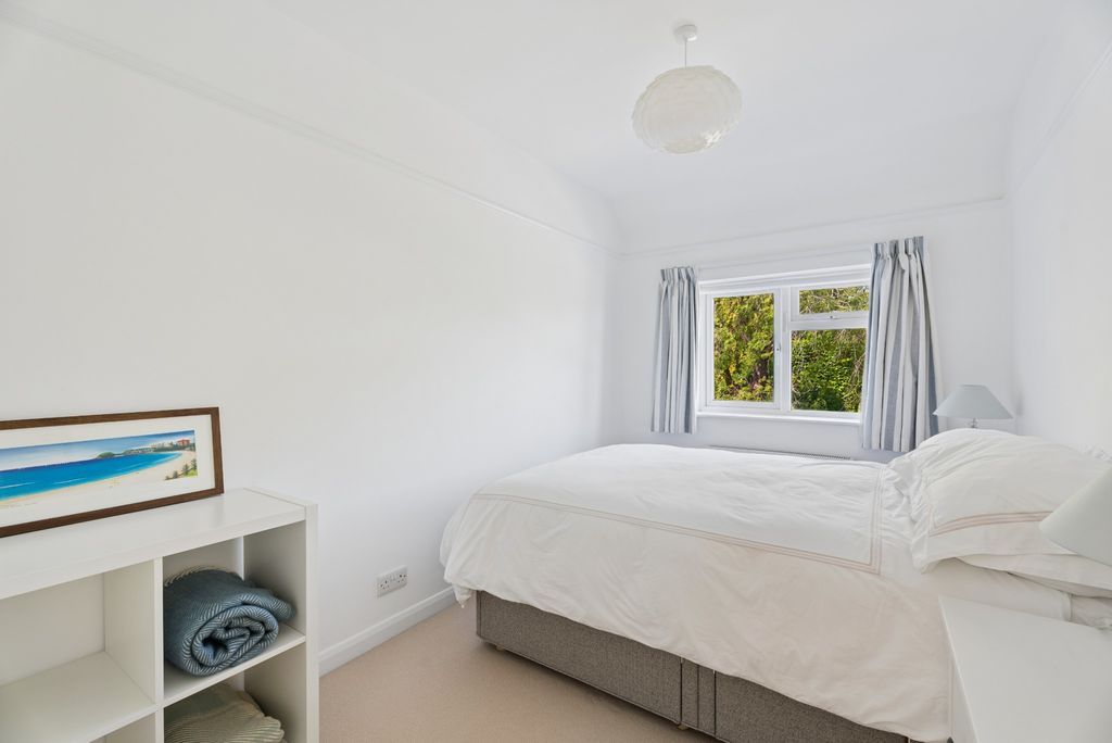 Additional image 20 of 5 bed detached house for saleStanley Hill Avenue, Amersham HP7