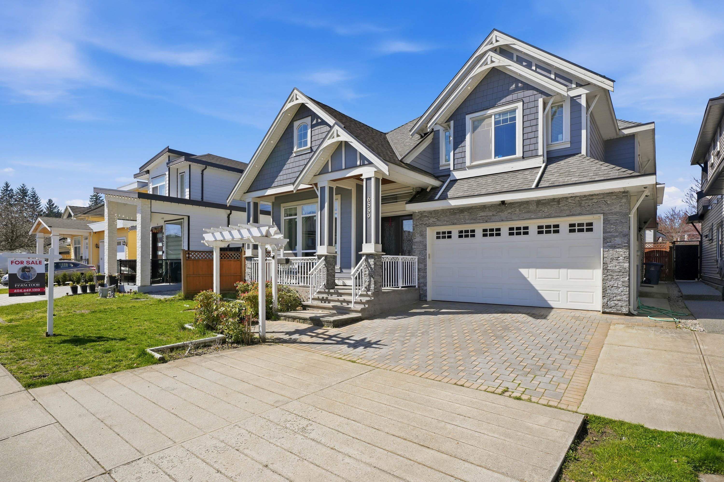 Additional image 2 of 6559 142 Street, Surrey, BC, V3W 5M5