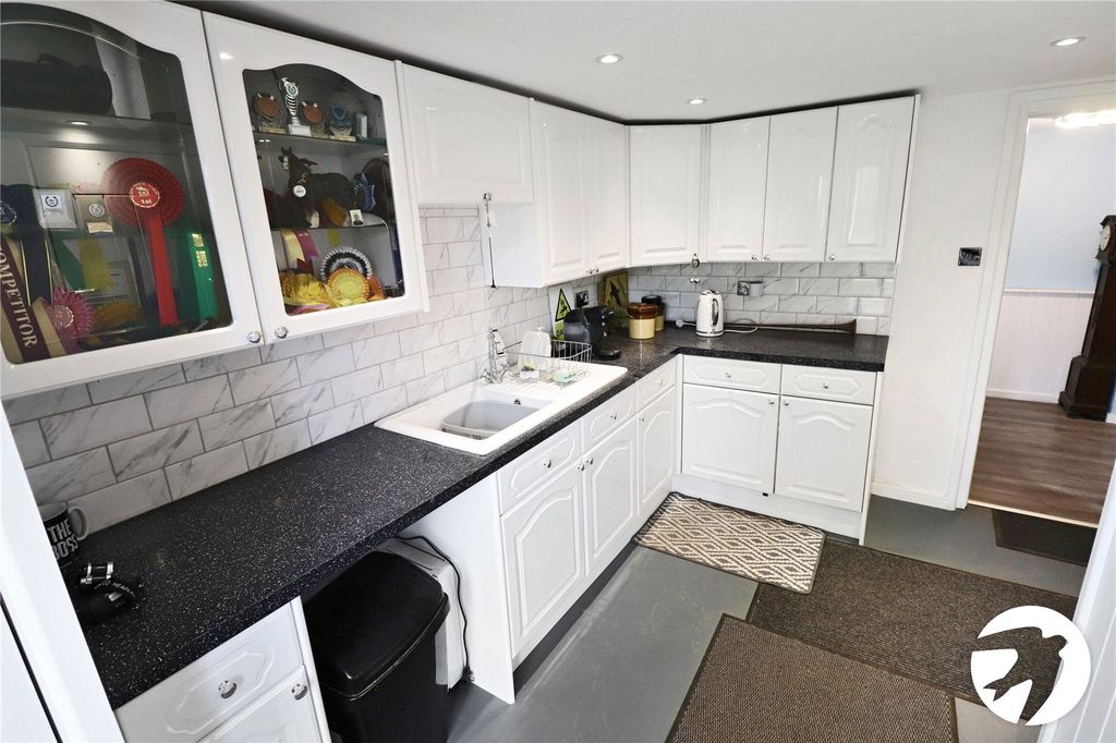 Additional image 5 of 4 bed semi-detached house for saleNorth Road, Belvedere DA17