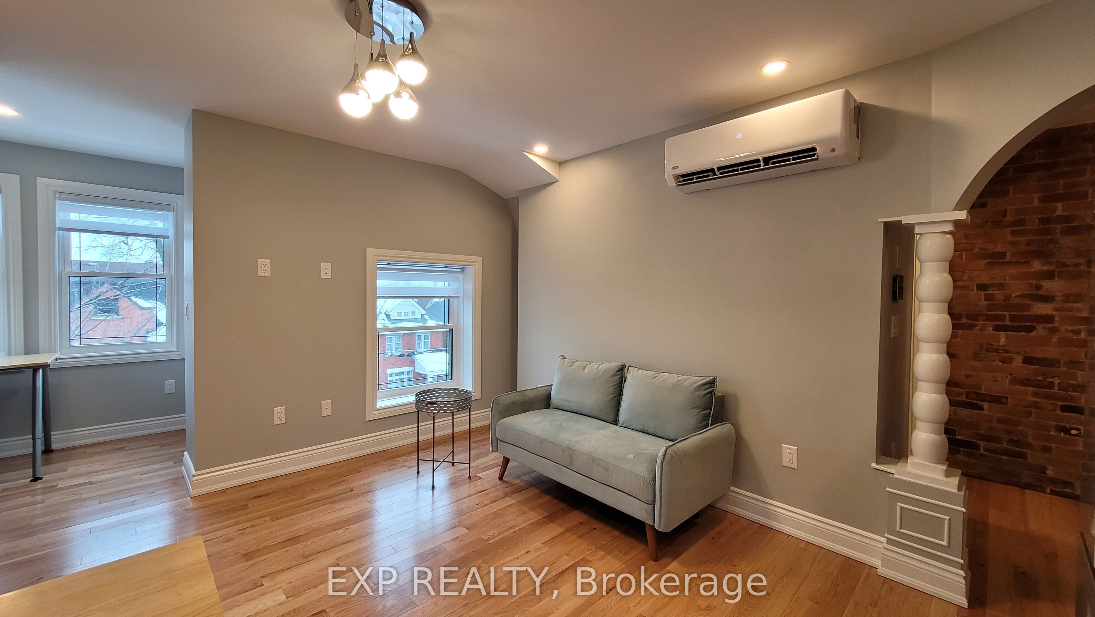 Additional image 3 of 302-157 James Street, Ottawa, ON, K1R 5M4