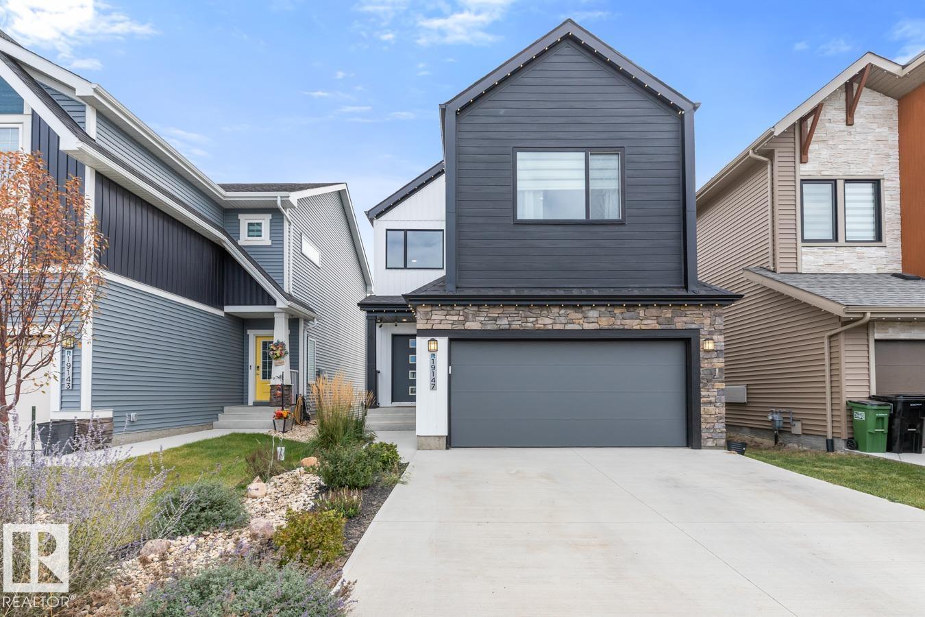 19147 22 Avenue NW, Edmonton, AB, T6M1R1