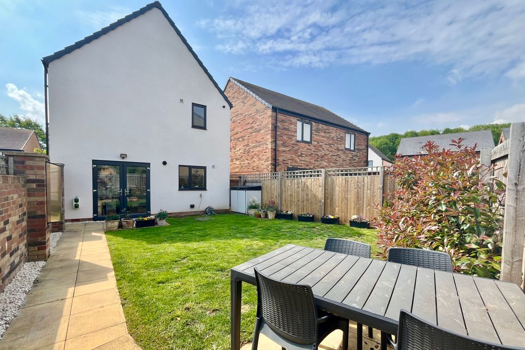 Additional image 27 of 3 bed detached house for saleSwan Road, Lakeside, Bessacarr DN4