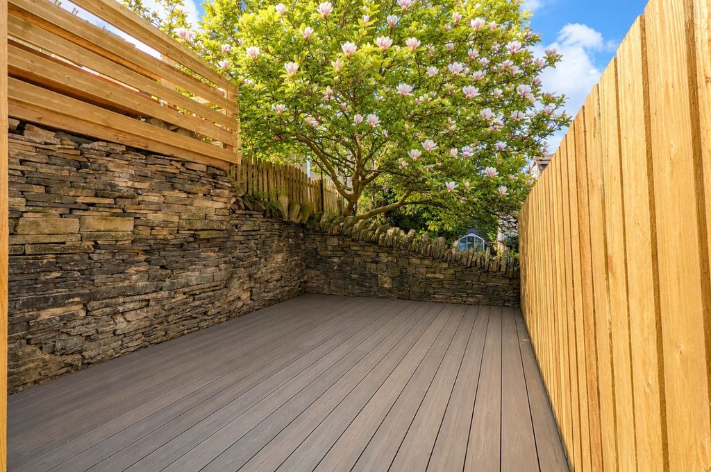 Additional image 11 of 4 bed detached house for saleCastlefields Drive, Brighouse, West Yorkshire HD6