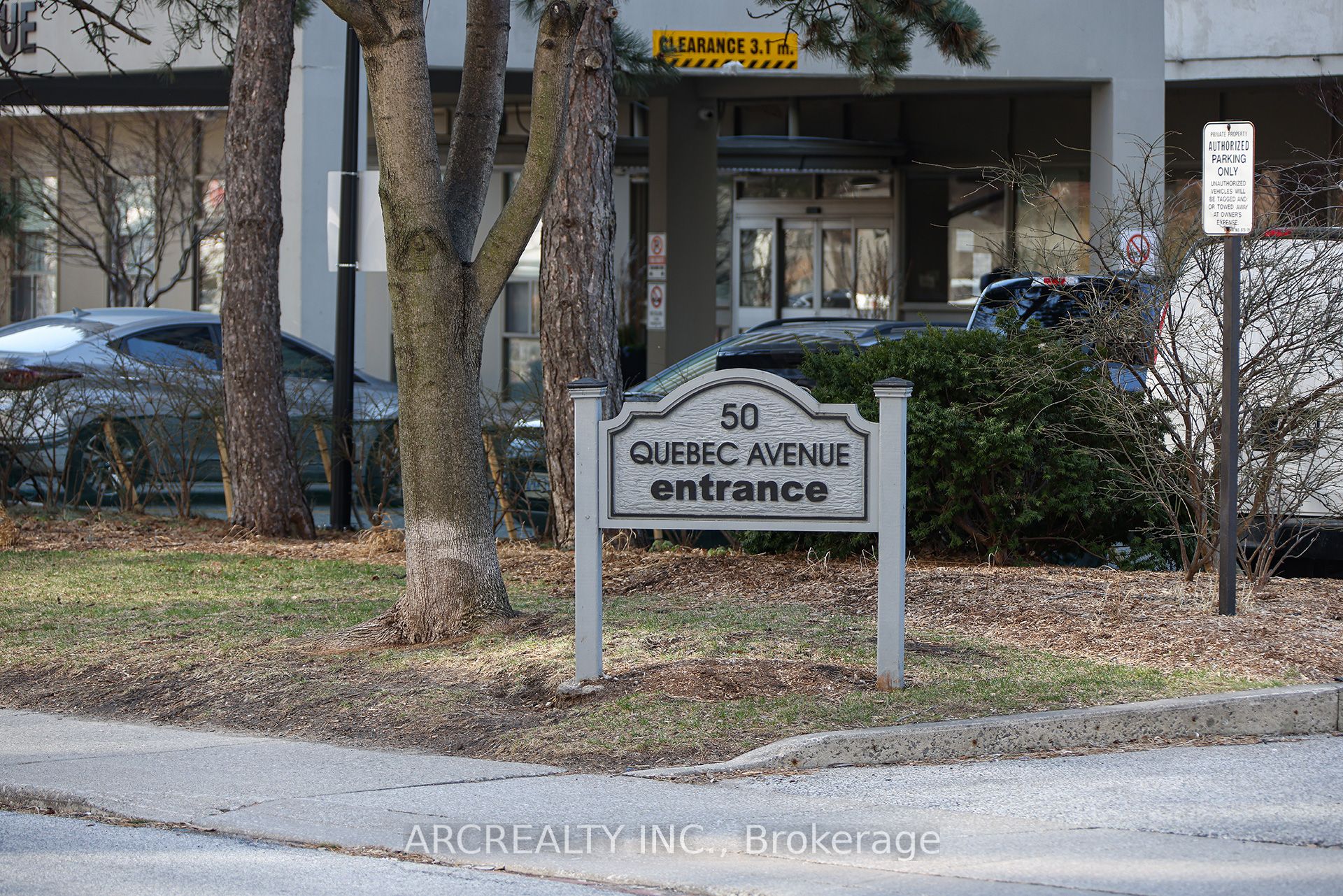 Additional image 4 of 2401-50 Quebec Avenue, Toronto, ON, M6P 4B4