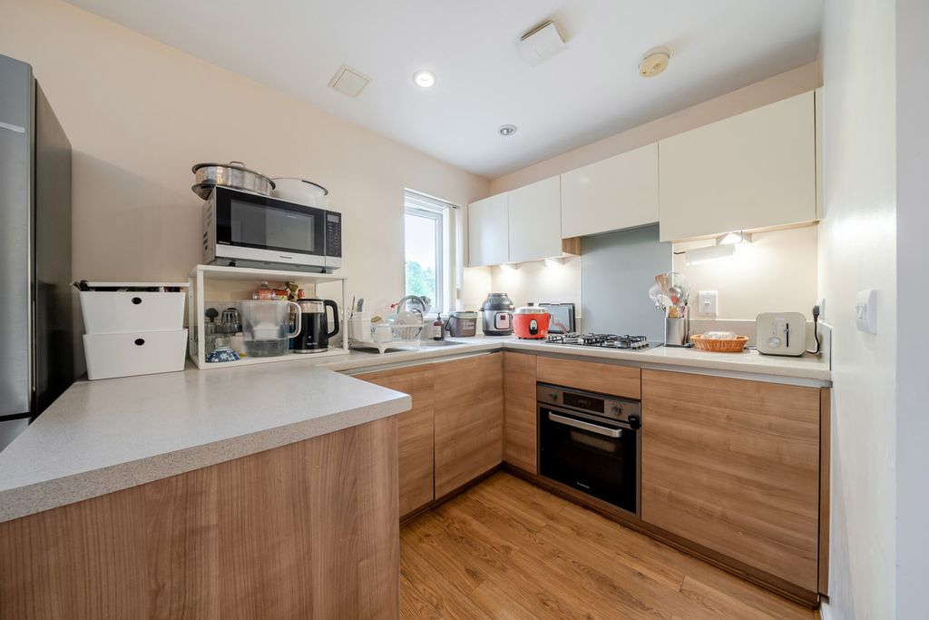 2 bed flat for saleTalehangers Close, Bexleyheath DA6 photo 4
