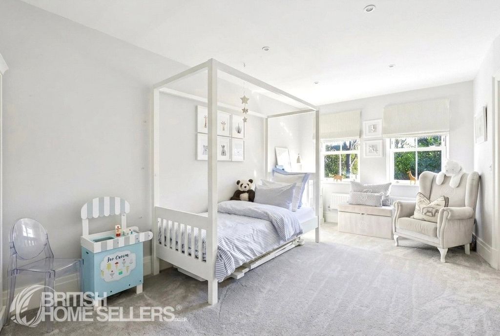 Additional image 9 of 4 bed semi-detached house for saleWarrens End, Addlestone, Surrey KT15
