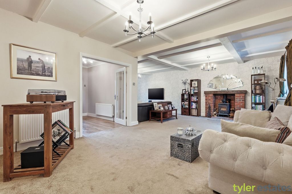Additional image 10 of 5 bed detached house for saleNoak Hill Road, Billericay CM12