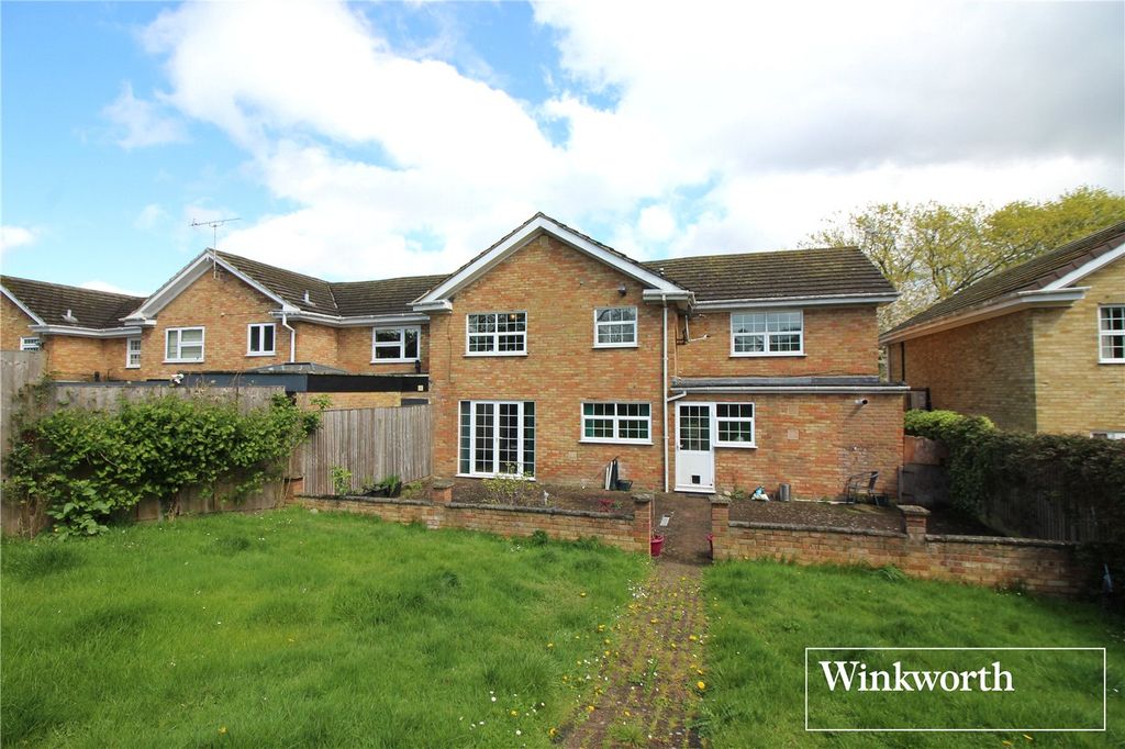 Additional image 19 of 4 bed end terrace house for saleHartfield Avenue, Elstree, Borehamwood, Hertfordshire WD6