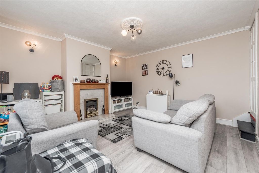 Additional image 8 of 3 bed terraced house for saleSwallow Crescent, Wortley, Leeds LS12