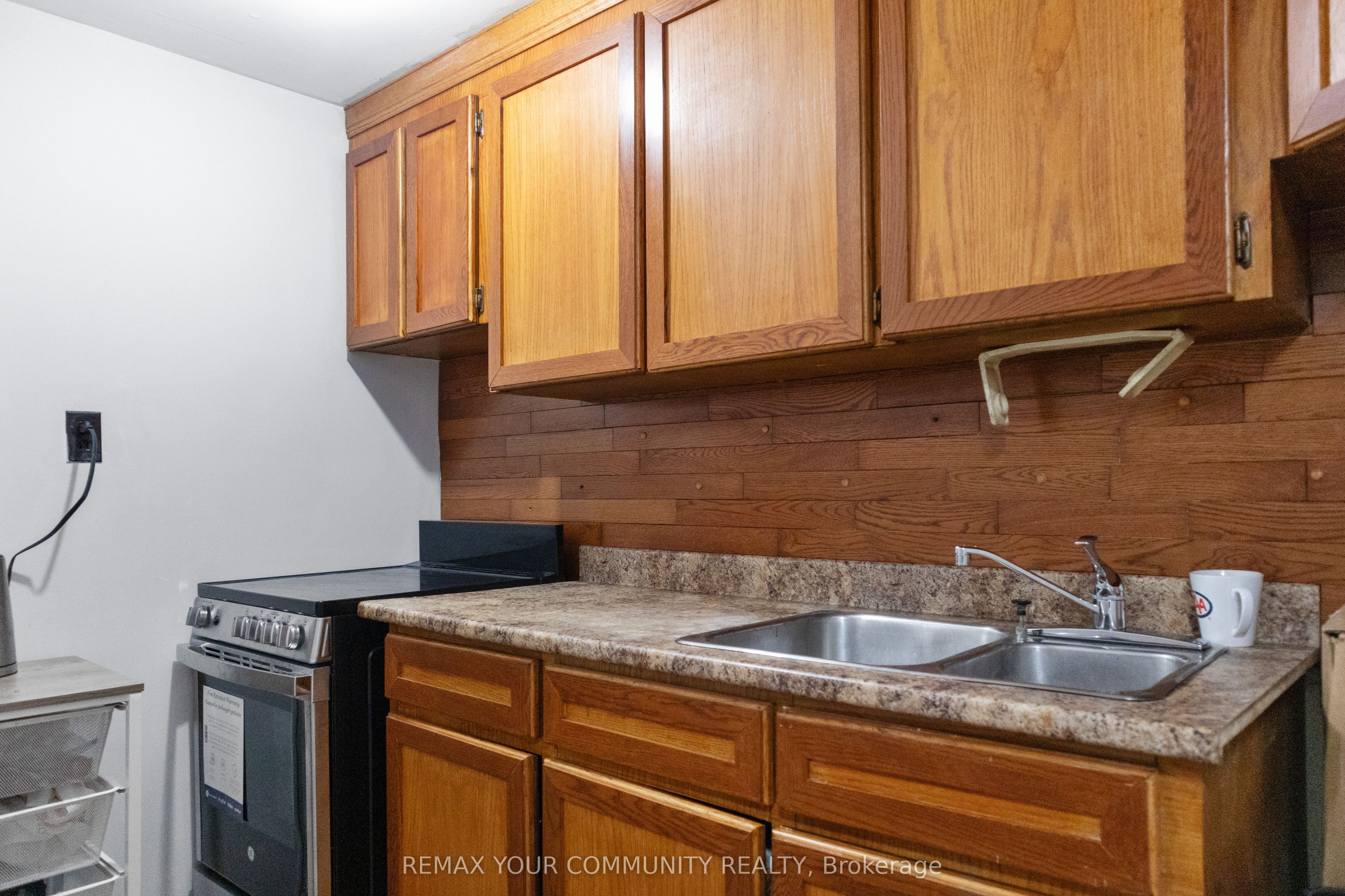 Additional image 4 of Lower-2 Emmeline Crescent, Toronto, ON, M1S 1L2