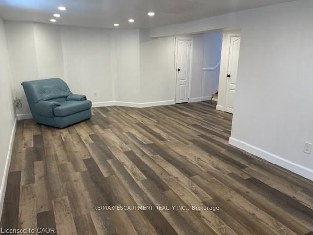 Lower-255 East 34th Street, Hamilton, ON, L8V 3W8 photo 4