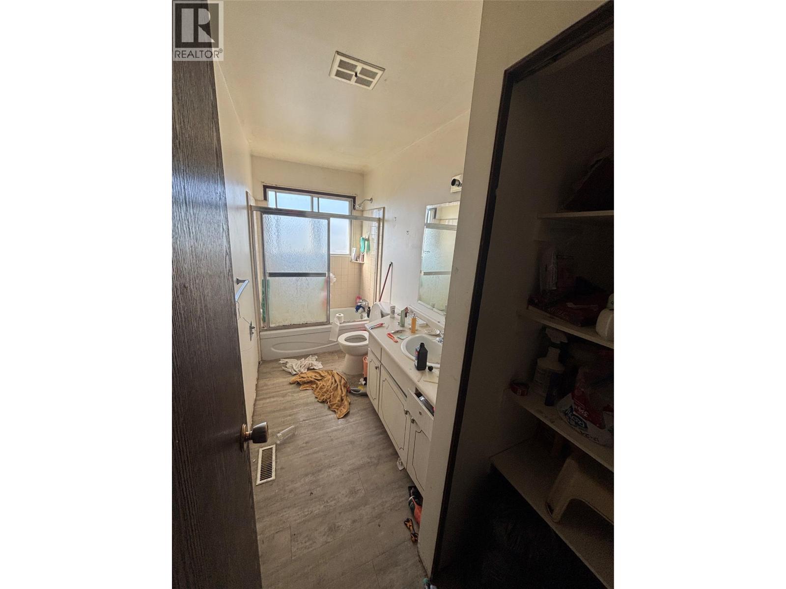 Additional image 4 of 296 Walnut Avenue, Kamloops, BC, V2B1K3