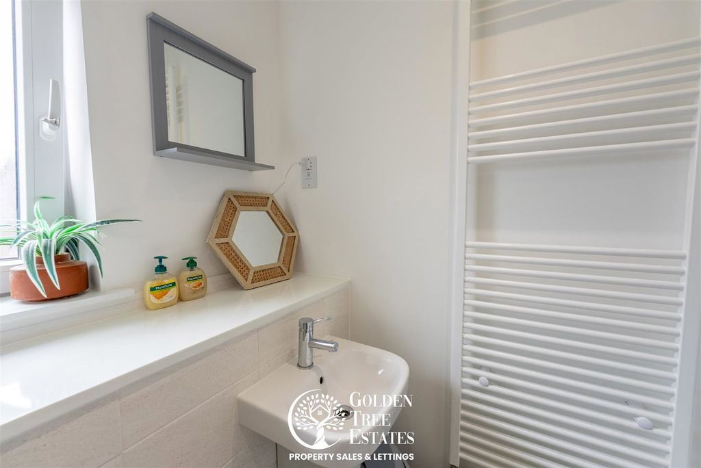 Additional image 17 of 3 bed detached house for saleOak Tree Gardens, Sauchie, Alloa FK10